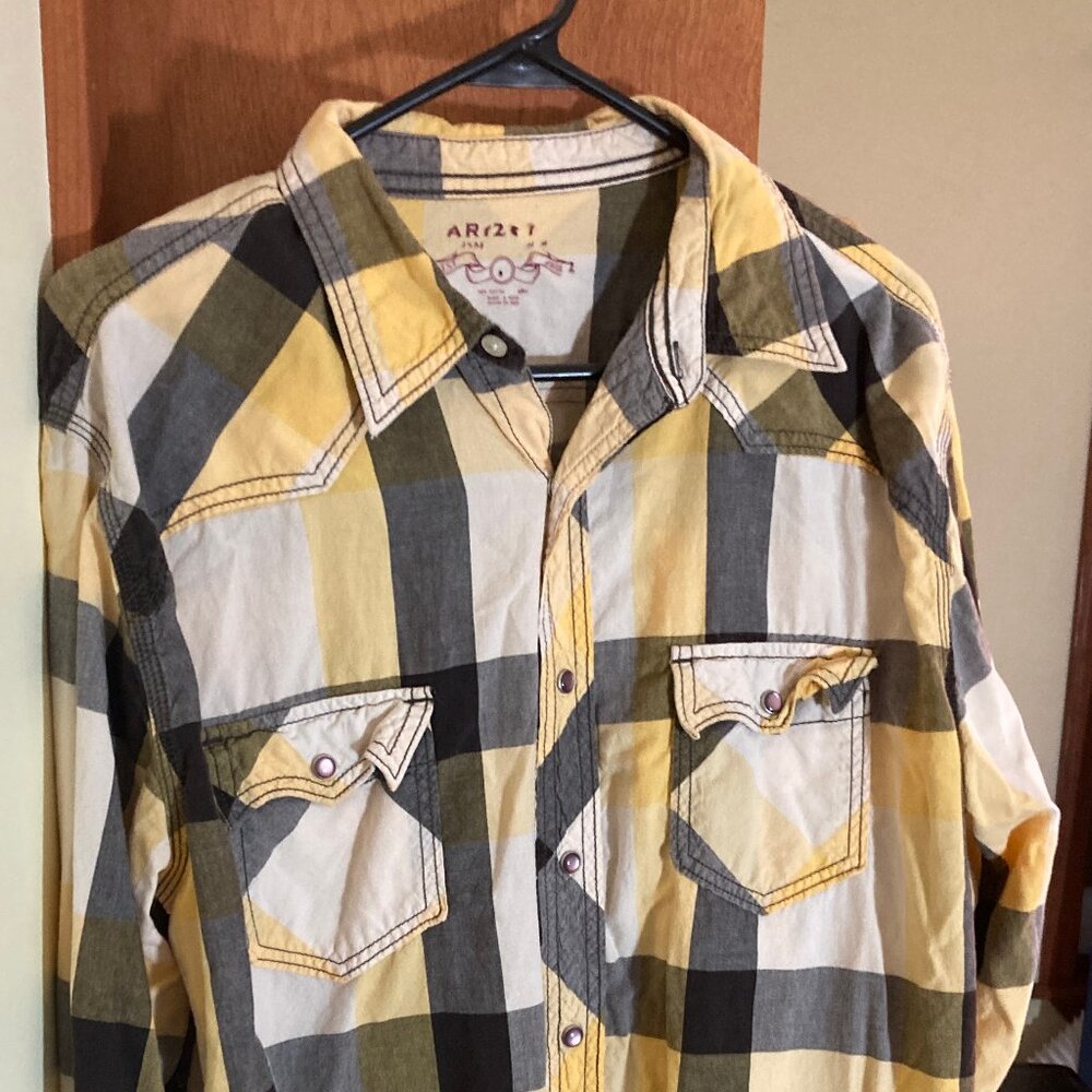 Yellow and black Arizona button down shirt, Young Men's L